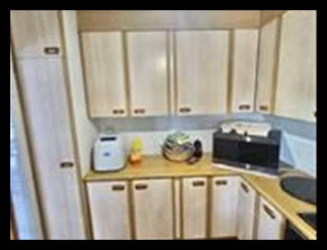 6 BEDROOM HOUSE FOR SALE IN FREEWAY PARK